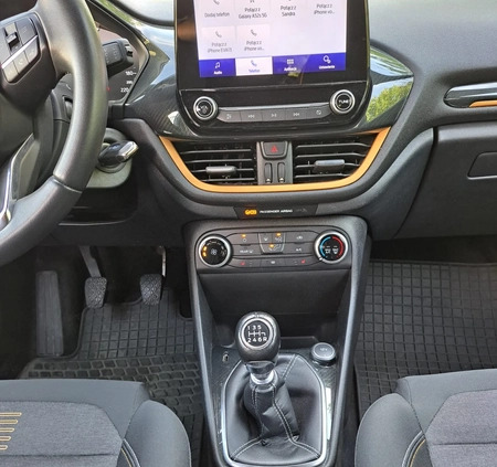 Ford Fiesta cena 52300 przebieg: 109000, rok produkcji 2018 z Lubań małe 106